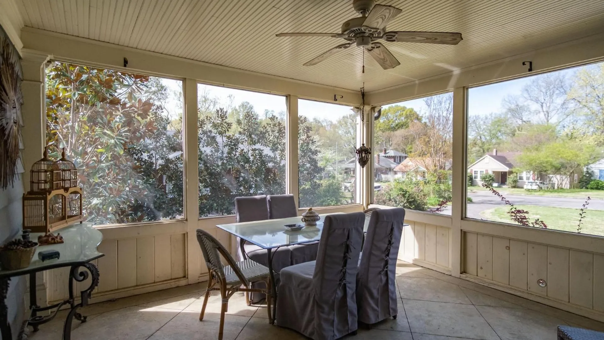 Classic Central Memphis Four Bedroom Home 0*,  США