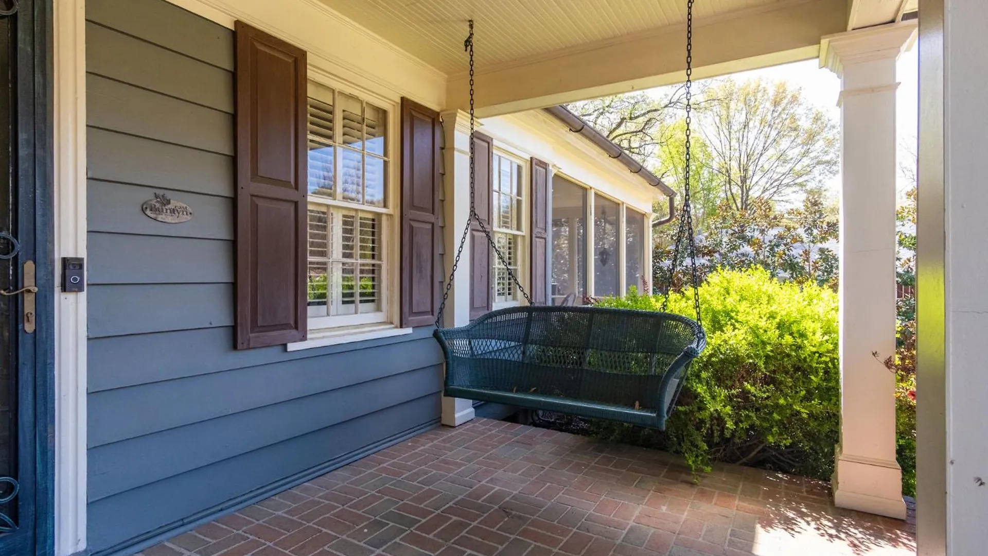 Classic Central Memphis Four Bedroom Home 0*,  США