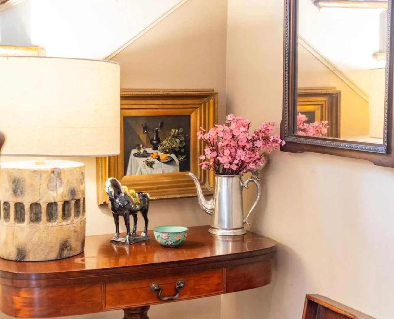 Classic Central Memphis Four Bedroom Home США