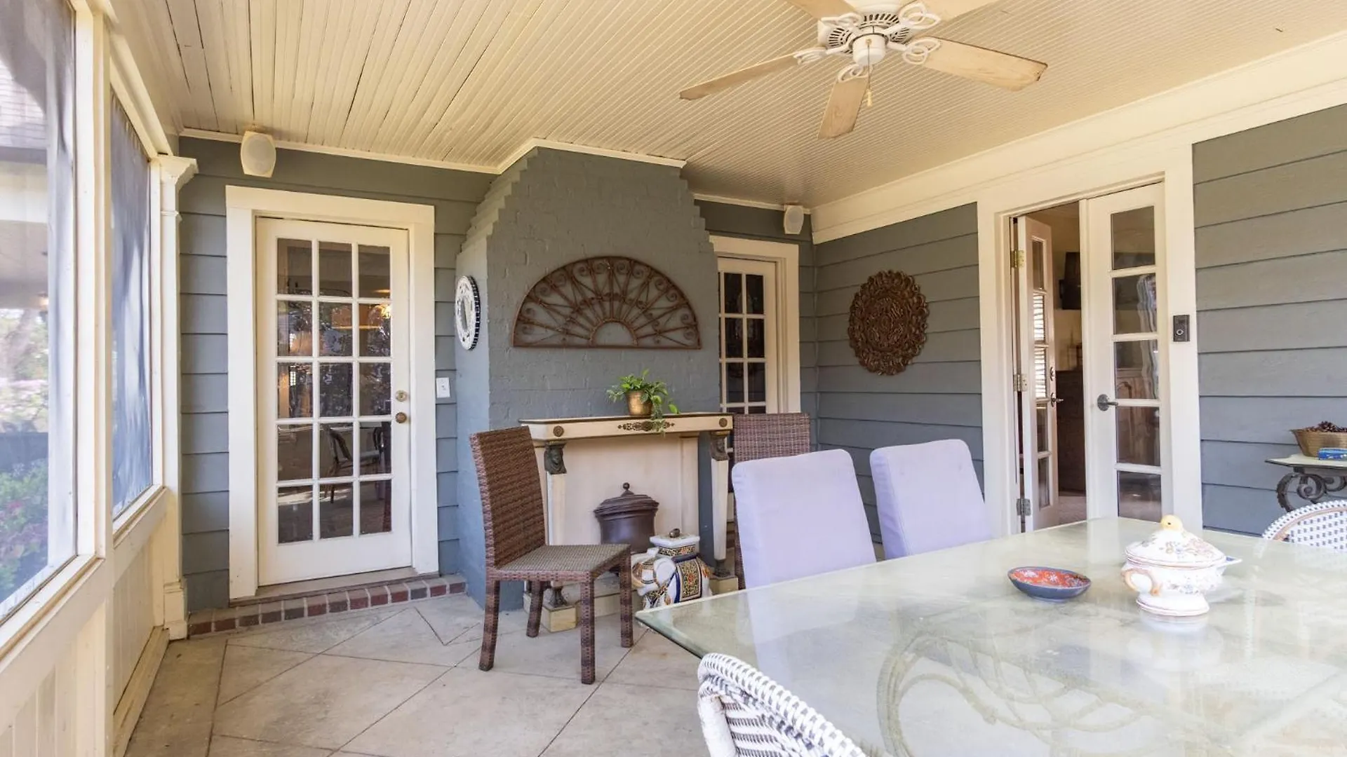 Classic Central Memphis Four Bedroom Home 0*,